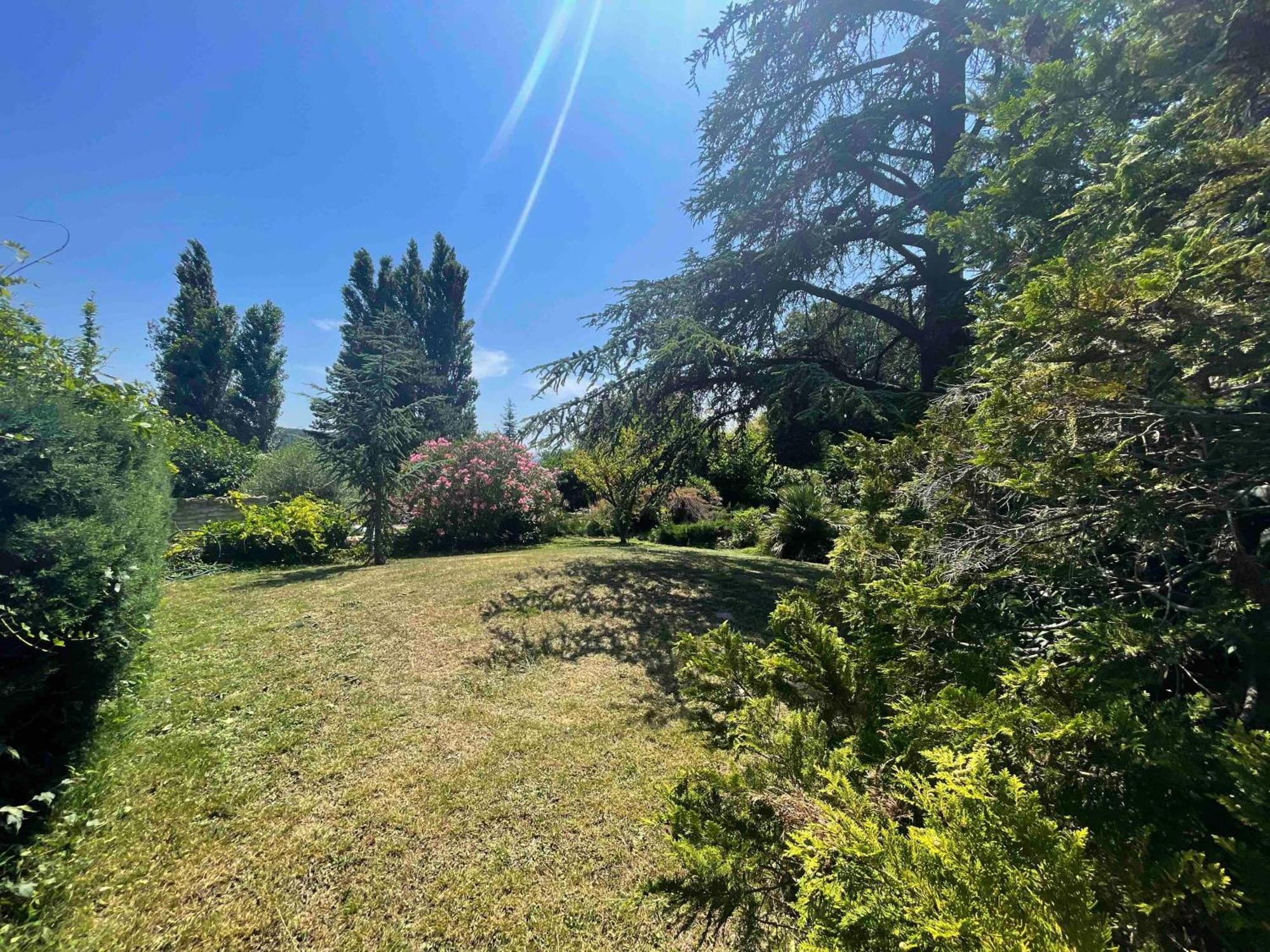 Gites Au Chateau Des Estubiers Les Granges-Gontardes Exterior foto